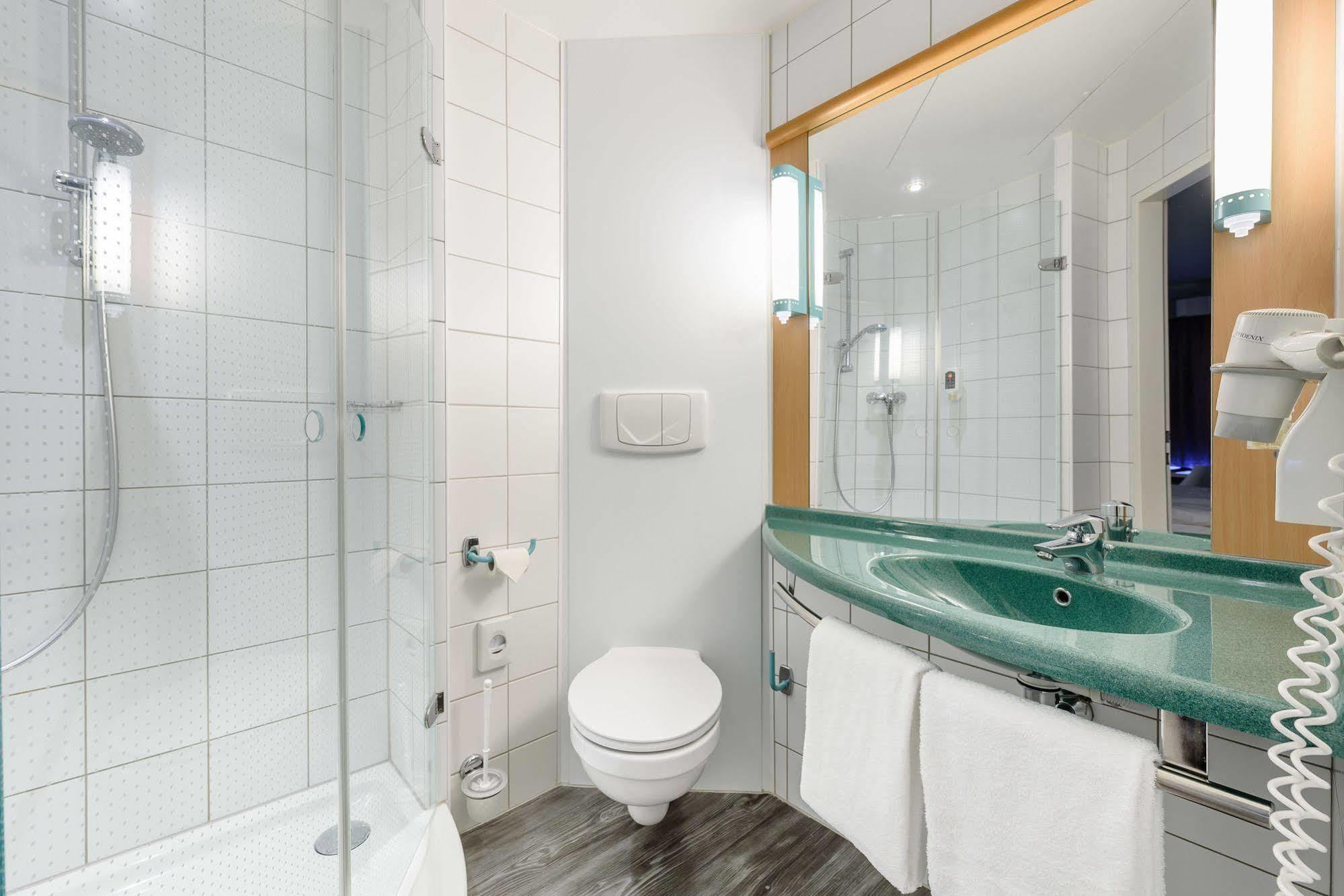 Hotel Ibis Bregenz Esterno foto