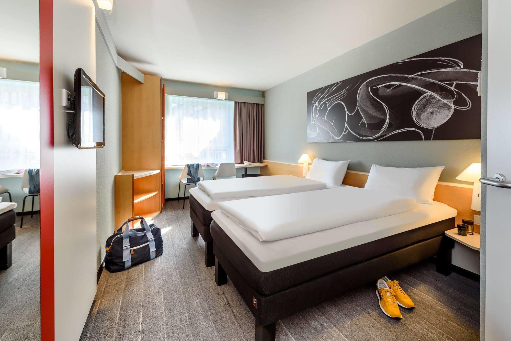 Hotel Ibis Bregenz Esterno foto